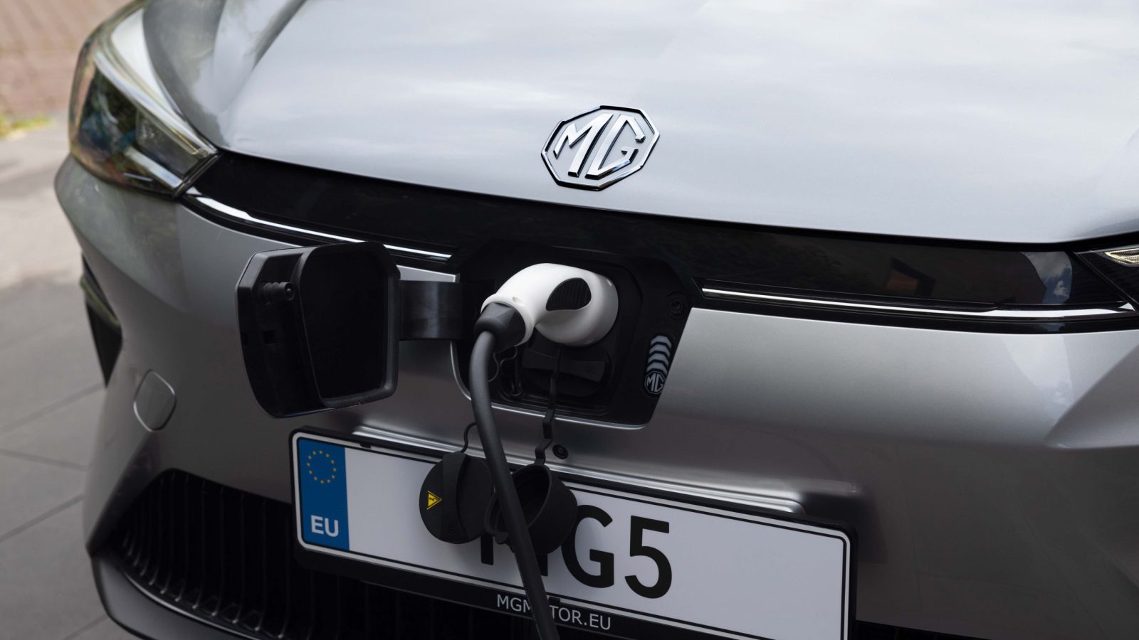 European press excited about new MG5 Electric