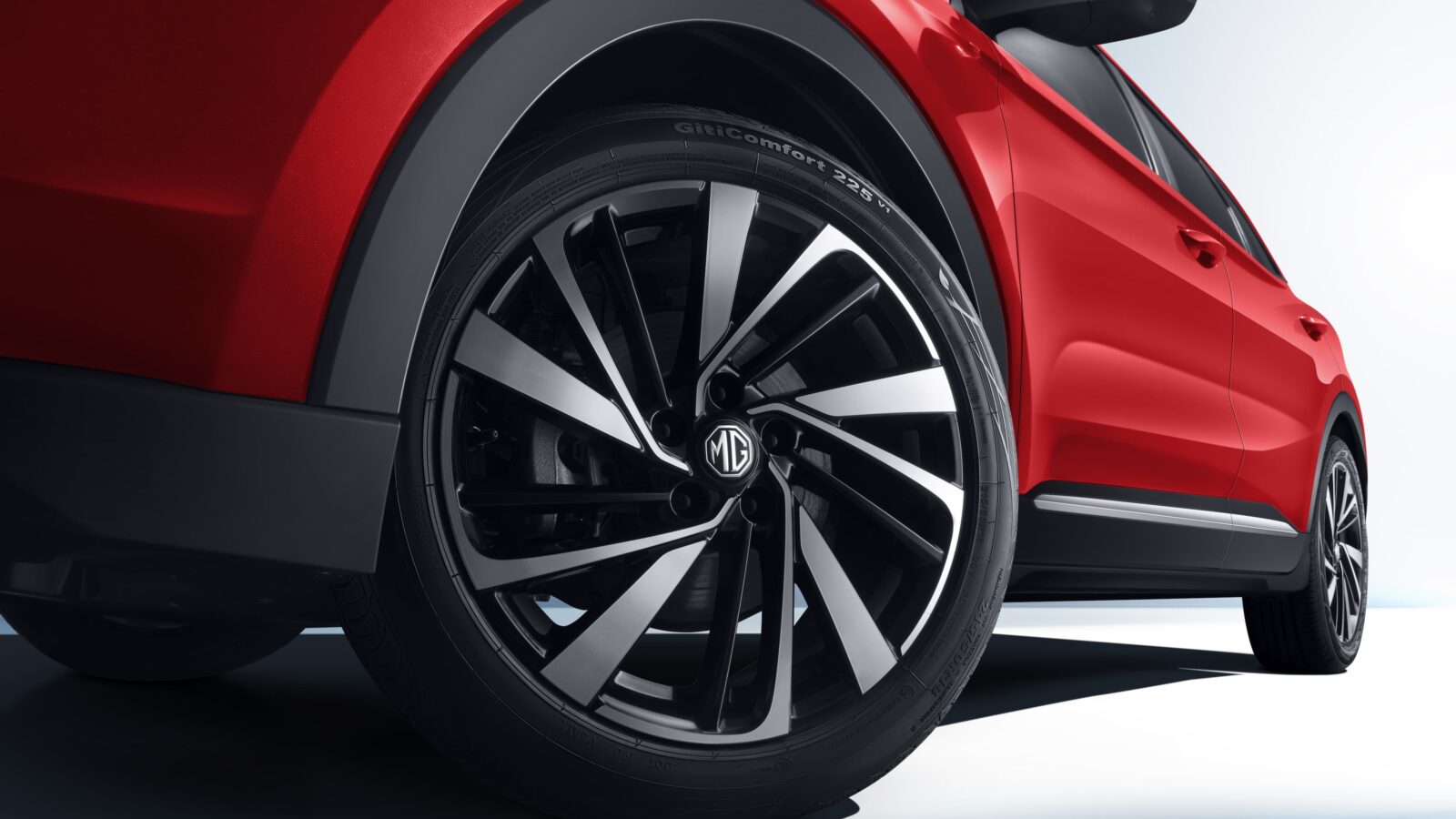 MG ZS 18-palčna platišča