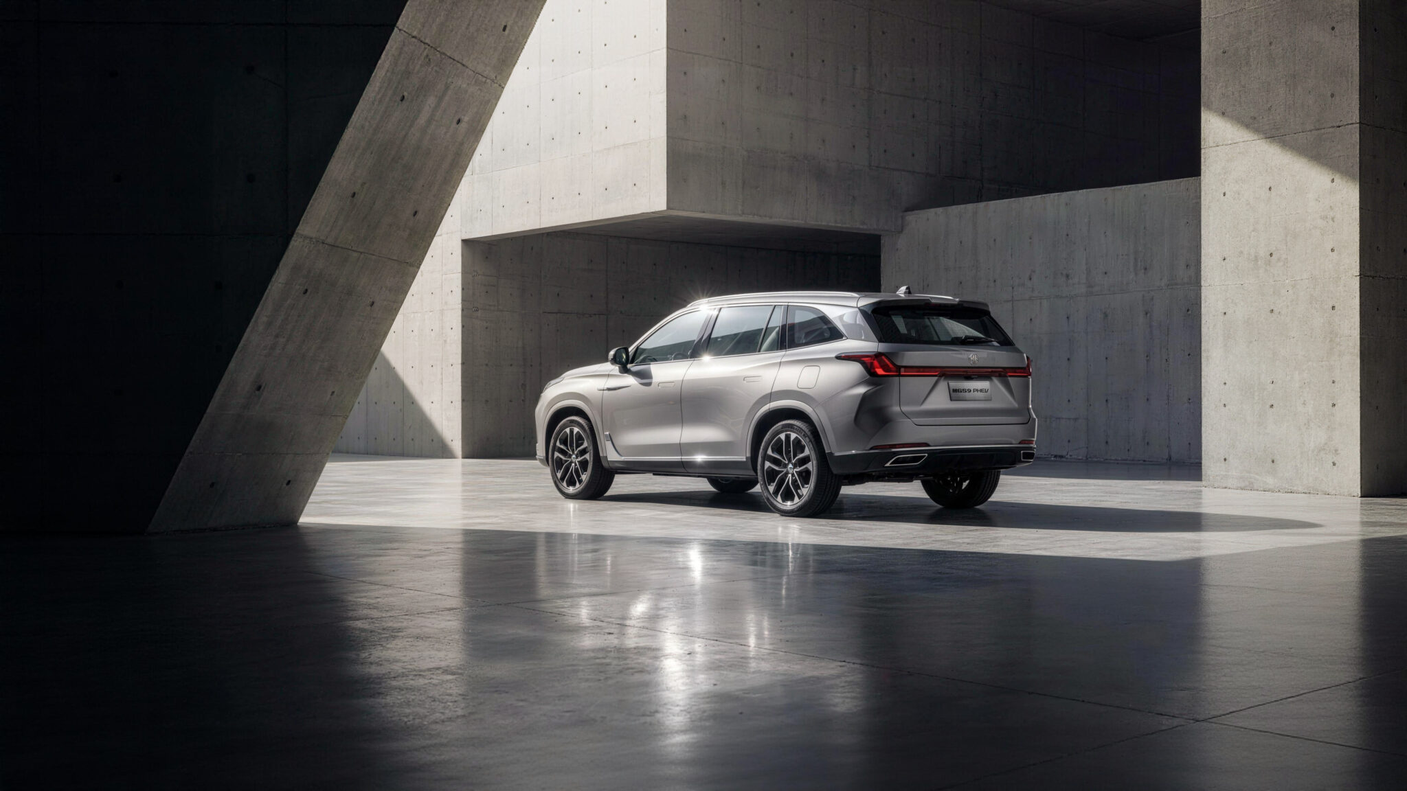 MG présente son premier SUV 7 places le tout nouveau MGS9 PHEV — free download